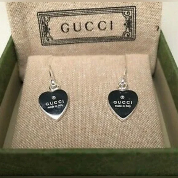 ✨️  Gucci trademark logo SS.925 heart charm dangle earrings ✨️ - Picture 8 of 8